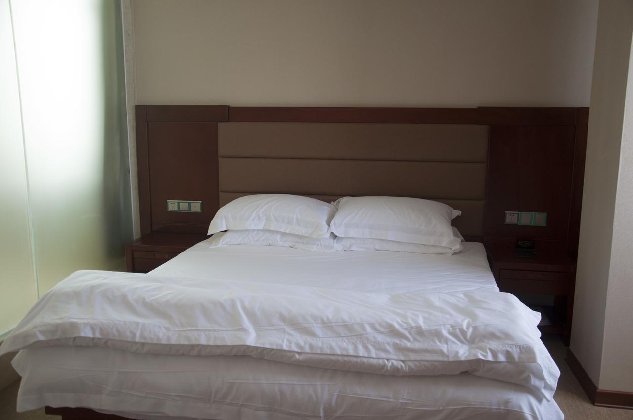 Shantou Jun Hua Hotel Εξωτερικό φωτογραφία
